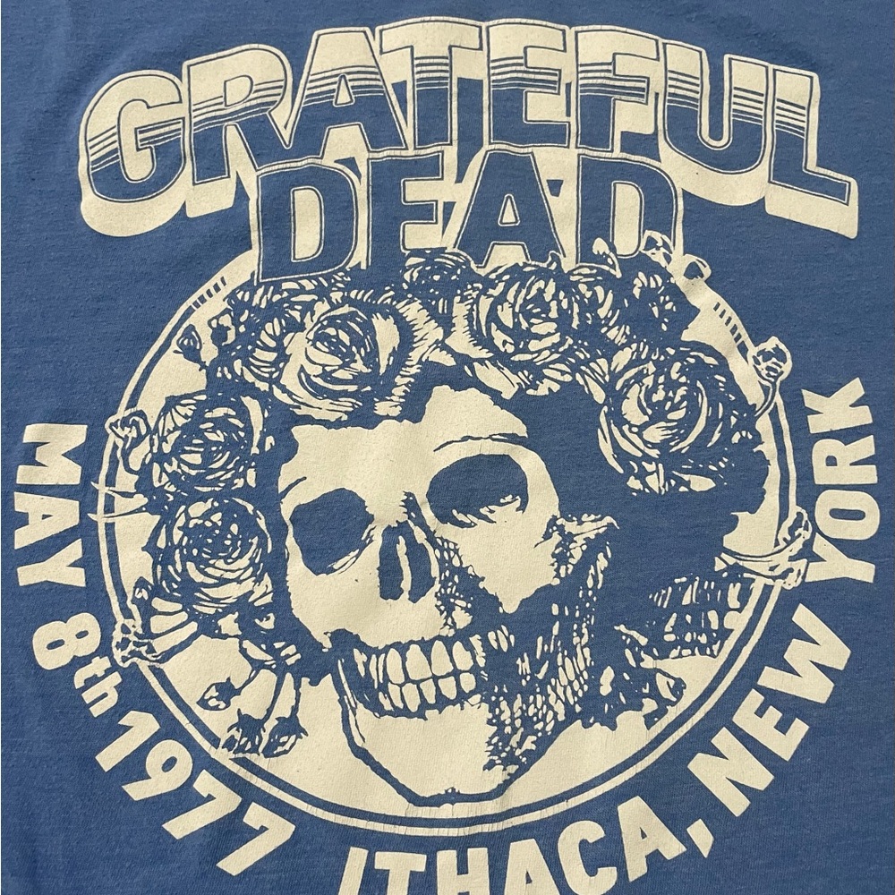 Grateful Dead tshirt